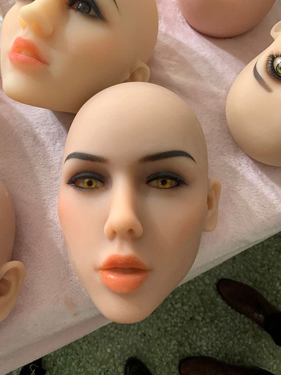 TPE Doll-Herstellung-Make-Up-07