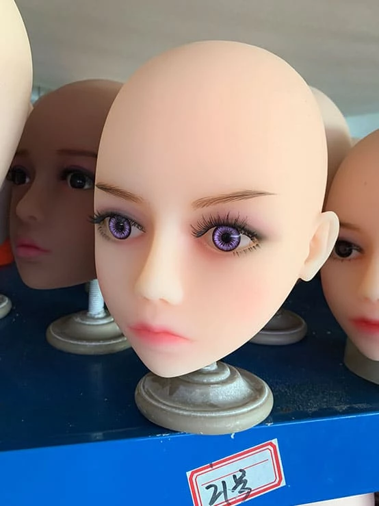 TPE Doll-Herstellung-Make-Up-05