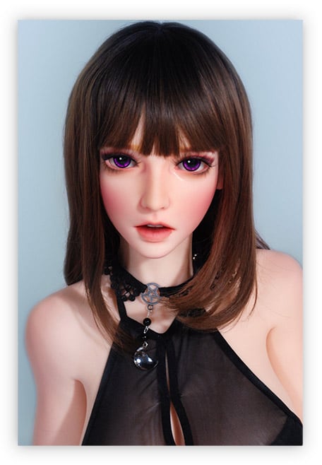Anime-Sexpuppe-süßes-Gesicht