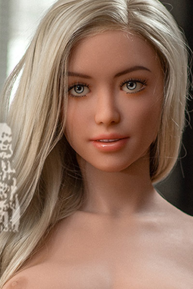 WM Doll Kopf #326 light tan