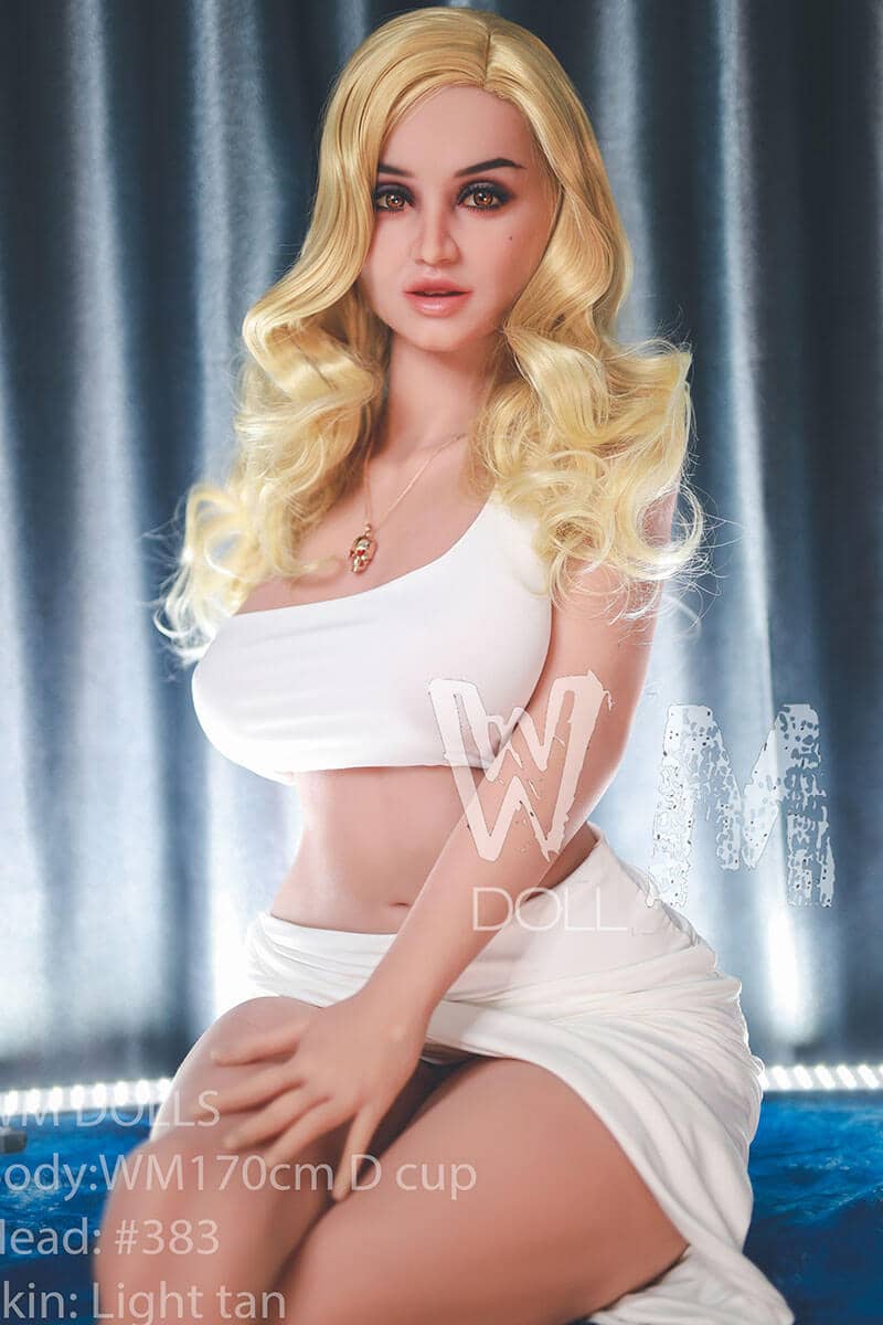 Sex Doll Nadescha (32 Jahre) von WM Dolls