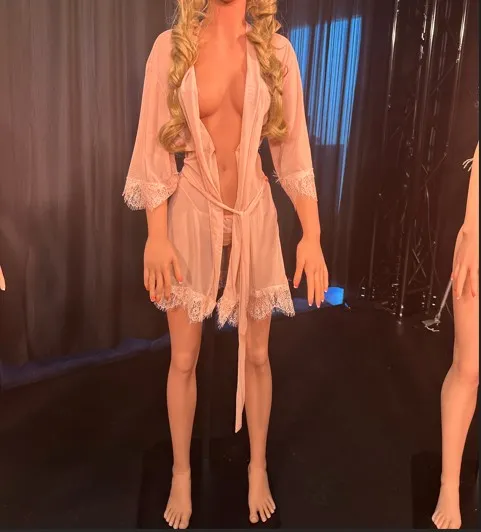 WM Doll 157 B-Cup - Kopf: #159 - Ausstellungsstück!