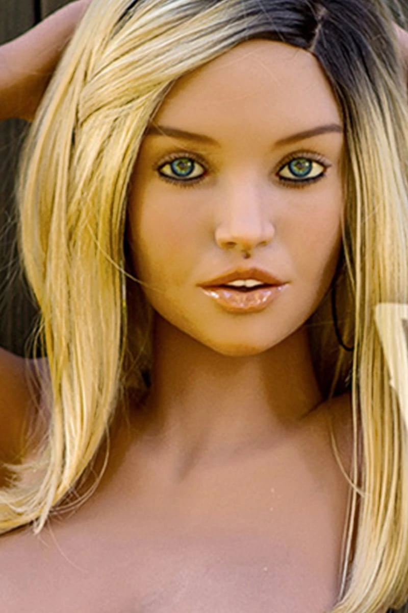 WM Doll Kopf #382 light tan