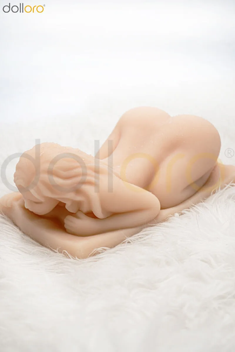 Miniature Masturbator Setsuko